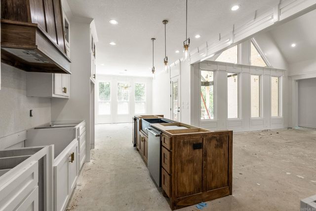 120 Highland Dr, Greenbrier, AR 72058