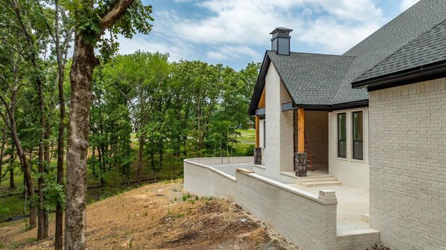 120 Highland Dr, Greenbrier, AR 72058