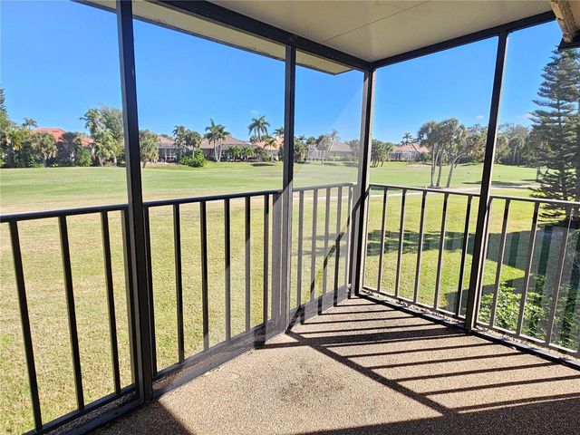 812 CAPRI ISLES BOULEVARD 225, Venice, FL 34292