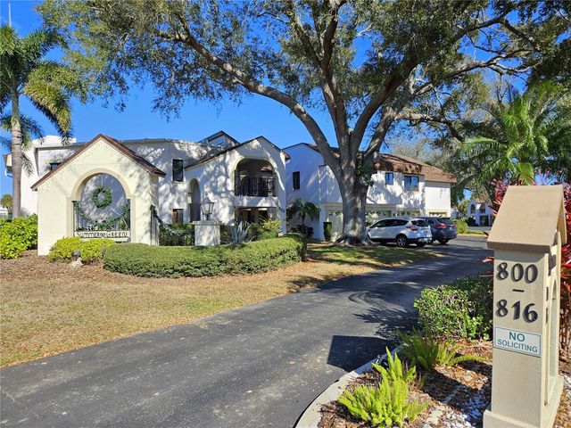812 CAPRI ISLES BOULEVARD 225, Venice, FL 34292