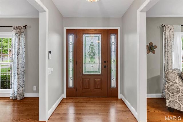 51 High Valley Drive, Chesterfield, MO 63017