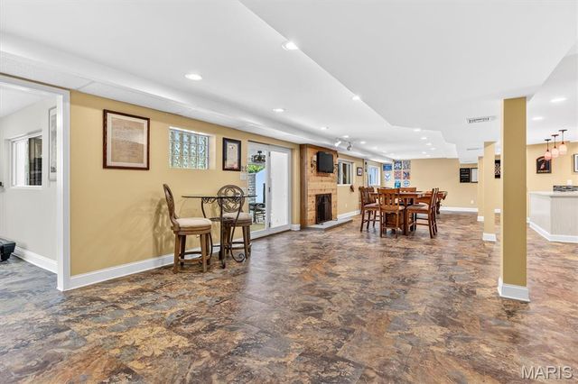 51 High Valley Drive, Chesterfield, MO 63017