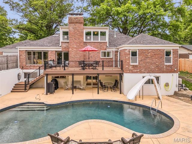 51 High Valley Drive, Chesterfield, MO 63017