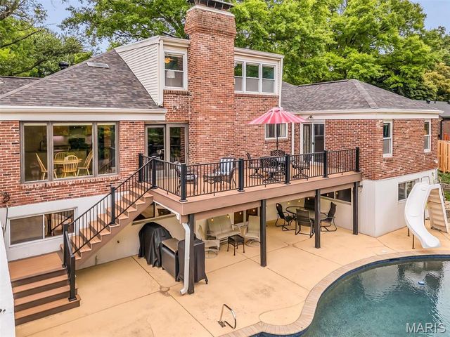 51 High Valley Drive, Chesterfield, MO 63017