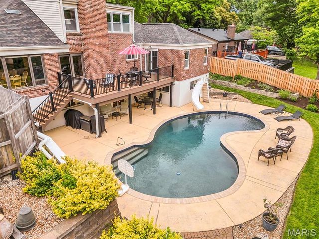 51 High Valley Drive, Chesterfield, MO 63017
