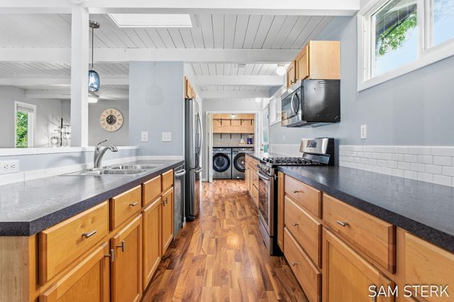 3789 Yellowstone Drive SW, Grandville, MI 49418