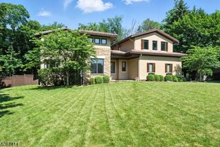 39 Crescent Dr, Morris Twp., NJ 07960