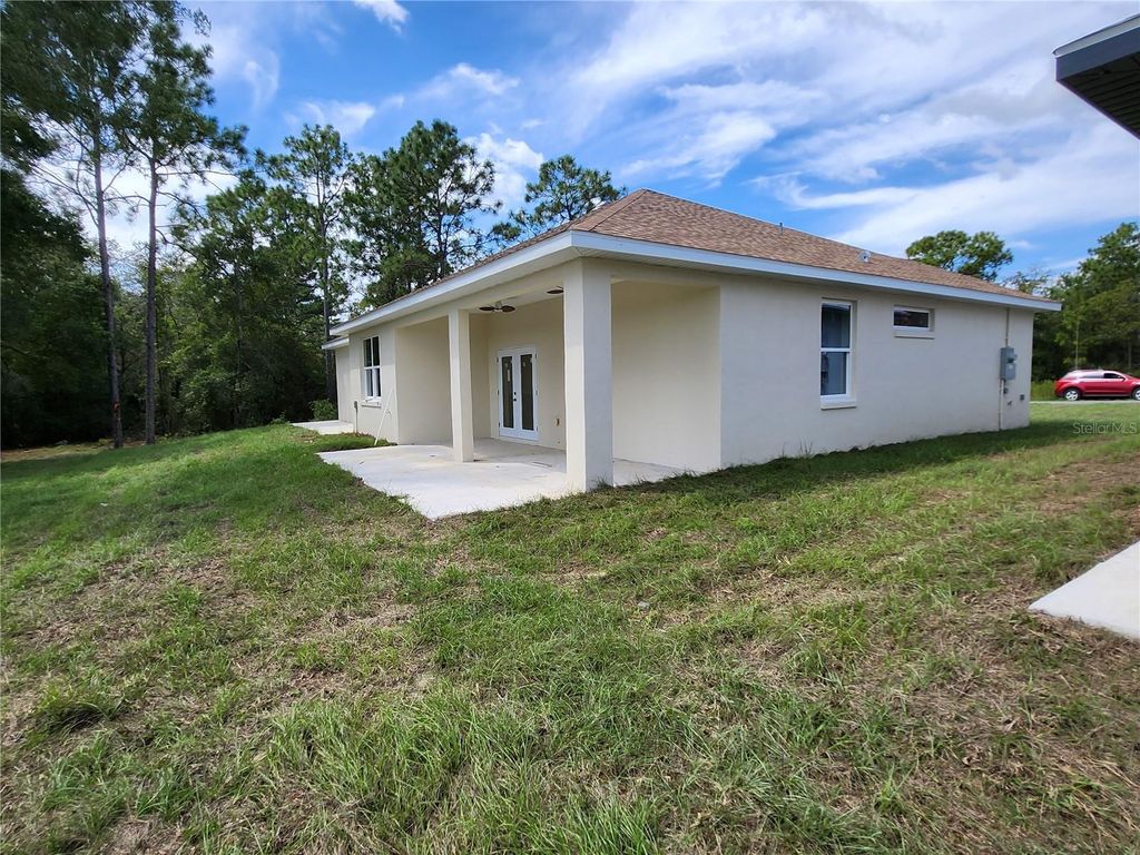 Image 18 of property listing at 3882 SW 169TH LANE ROAD, Ocala, FL 34473