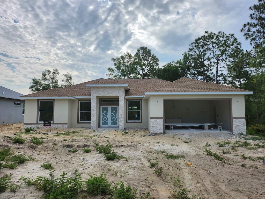 Image 3 of property listing at 3882 SW 169TH LANE ROAD, Ocala, FL 34473