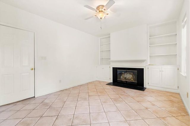 11190 Abbotts Station Drive, Johns Creek, GA 30097