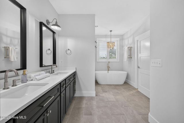 8453 River Road, Wilmington, NC 28412