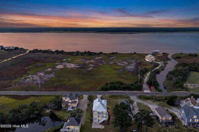 8453 River Road, Wilmington, NC 28412