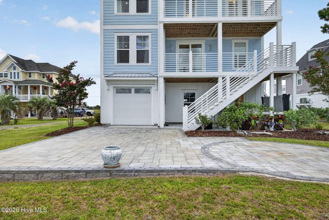 8453 River Road, Wilmington, NC 28412