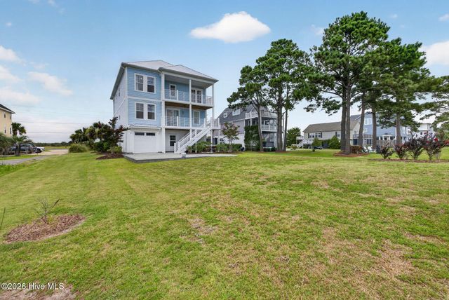 8453 River Road, Wilmington, NC 28412