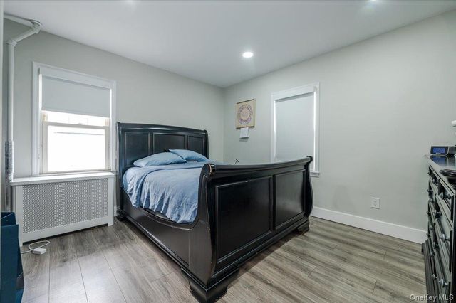 523 Bayview Avenue, Cedarhurst, NY 11516