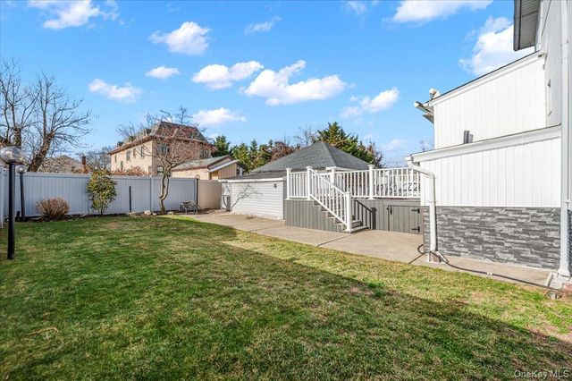 523 Bayview Avenue, Cedarhurst, NY 11516