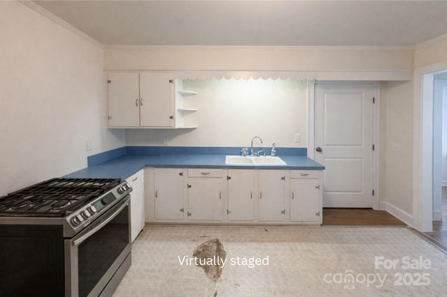 686 Elizabeth Street SW, Concord, NC 28025