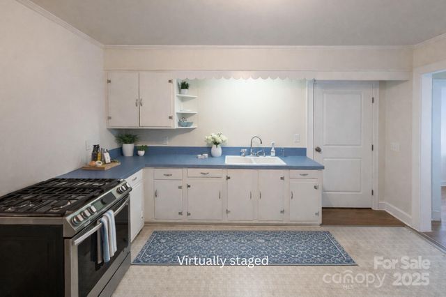 686 Elizabeth Street SW, Concord, NC 28025