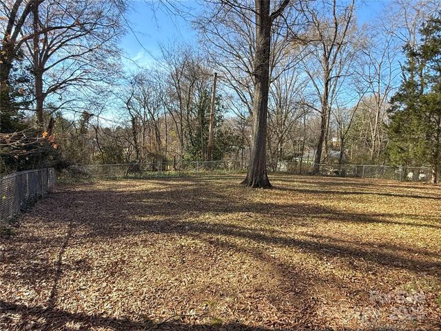 686 Elizabeth Street SW, Concord, NC 28025