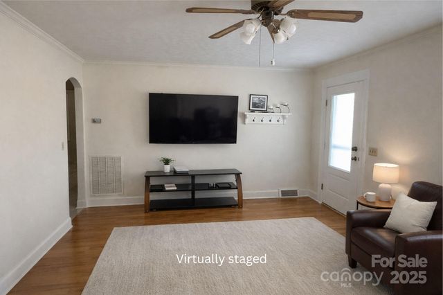 686 Elizabeth Street SW, Concord, NC 28025