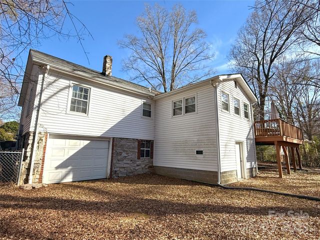 686 Elizabeth Street SW, Concord, NC 28025