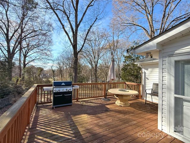 686 Elizabeth Street SW, Concord, NC 28025