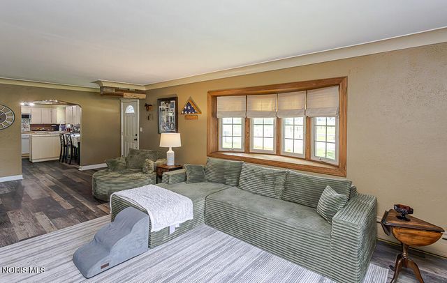 3707 Curtice Road, Northwood, OH 43619