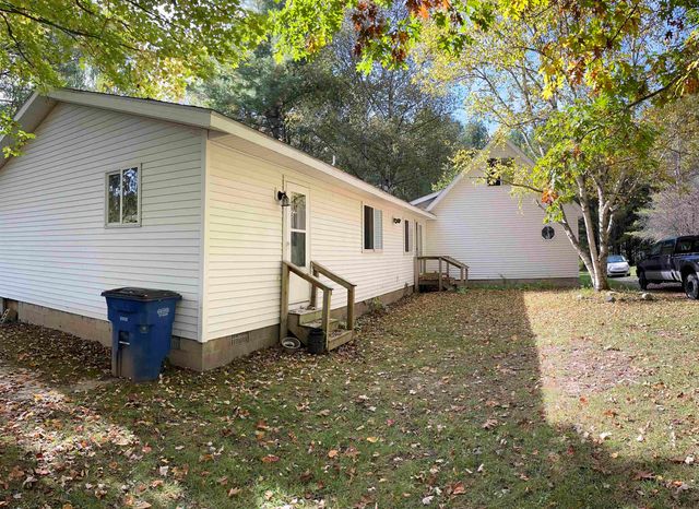 2670 Bass Lake Street, Lupton, MI 48635