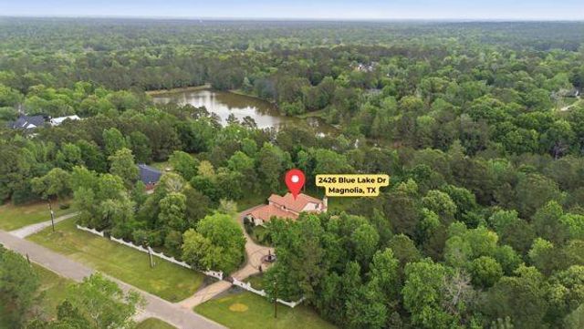 2426 Blue Lake Drive, Magnolia, TX 77354