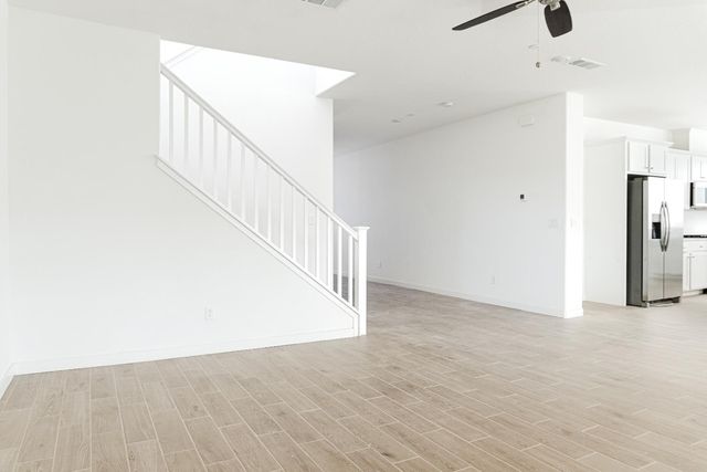 6311 E Robinson Avenue, Fresno, CA 93727