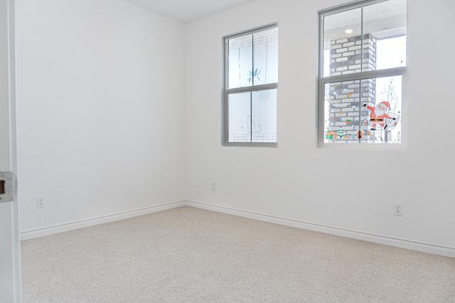 6311 E Robinson Avenue, Fresno, CA 93727