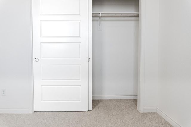 6311 E Robinson Avenue, Fresno, CA 93727