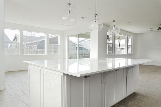 6311 E Robinson Avenue, Fresno, CA 93727