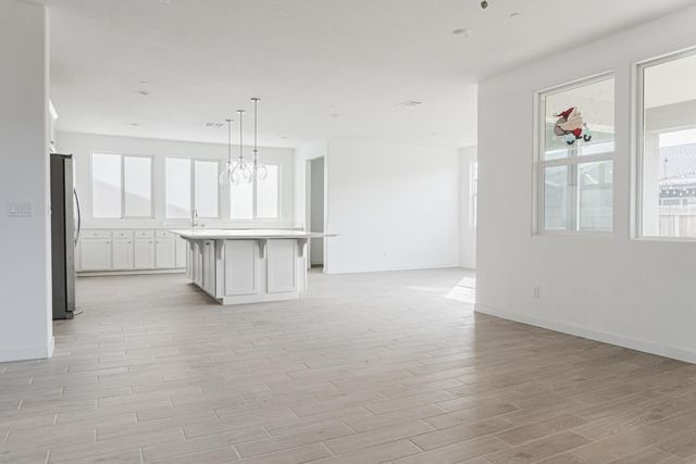 6311 E Robinson Avenue, Fresno, CA 93727