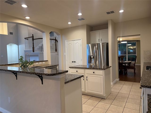 1009 Royal Oaks Drive, Mckinney, TX 75070