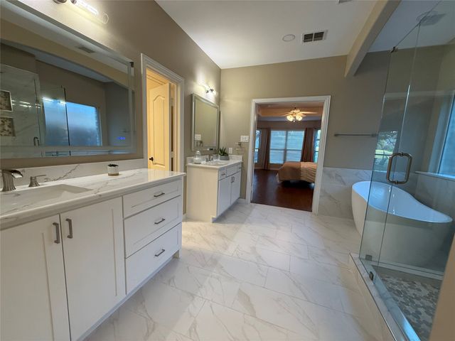 1009 Royal Oaks Drive, Mckinney, TX 75070