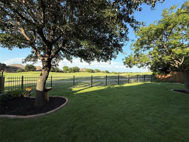 1009 Royal Oaks Drive, Mckinney, TX 75070