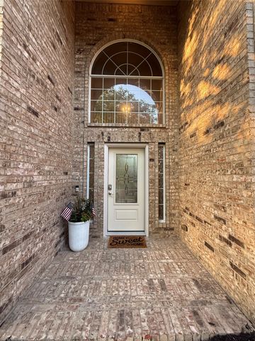 1009 Royal Oaks Drive, Mckinney, TX 75070