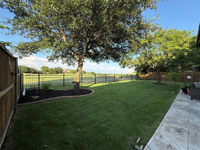1009 Royal Oaks Drive, Mckinney, TX 75070