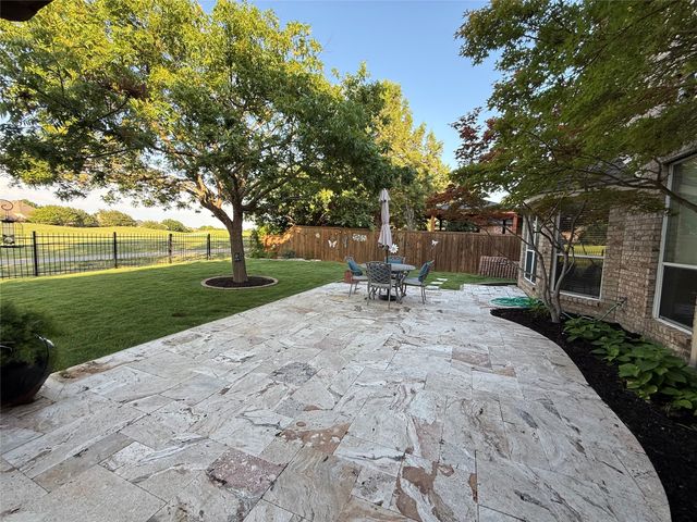 1009 Royal Oaks Drive, Mckinney, TX 75070