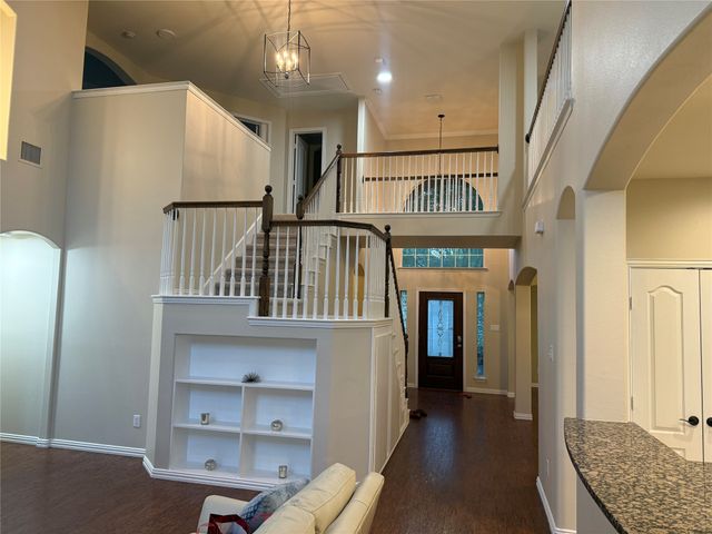 1009 Royal Oaks Drive, Mckinney, TX 75070