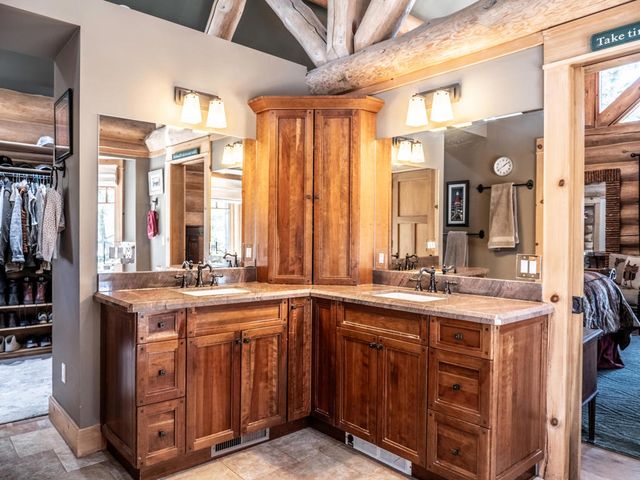 61072 Devils Ladder Road, Mountain Center, CA 92561