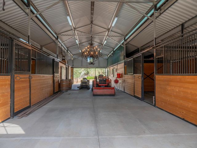 61072 Devils Ladder Road, Mountain Center, CA 92561