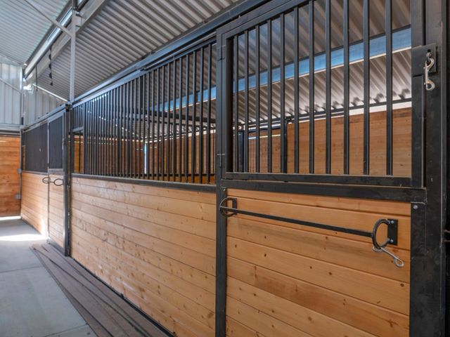 61072 Devils Ladder Road, Mountain Center, CA 92561