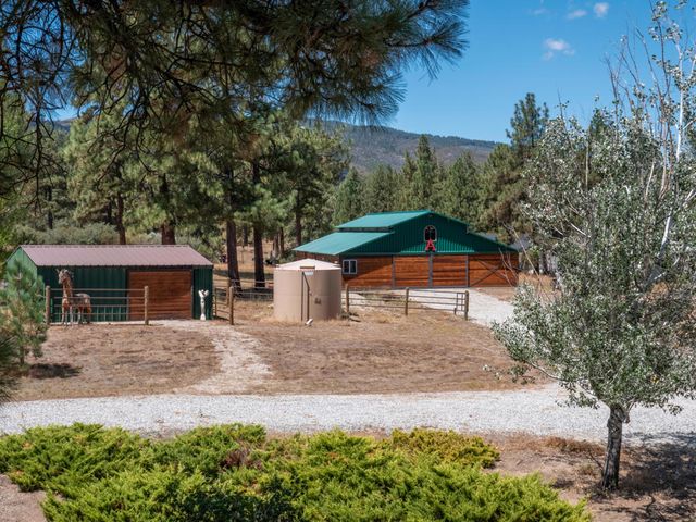 61072 Devils Ladder Road, Mountain Center, CA 92561