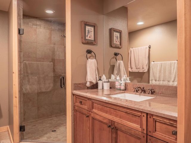 61072 Devils Ladder Road, Mountain Center, CA 92561