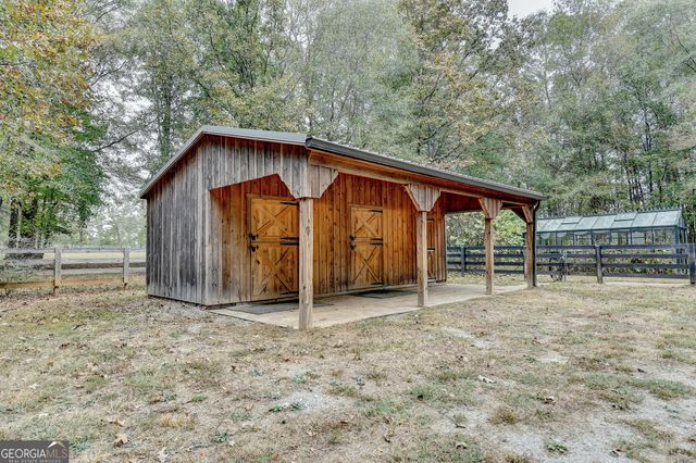 1174 Bear Creek Road, Moreland, GA 30259