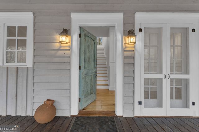 1174 Bear Creek Road, Moreland, GA 30259