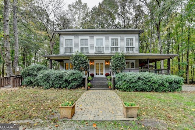 1174 Bear Creek Road, Moreland, GA 30259