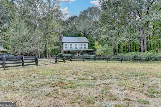 1174 Bear Creek Road, Moreland, GA 30259